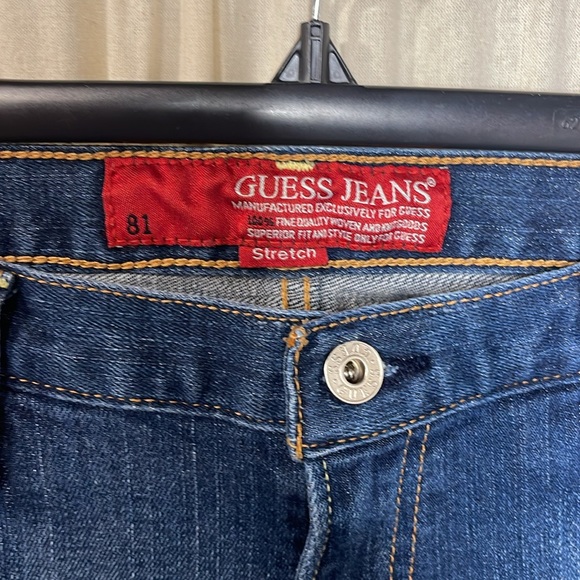 GUESS- 81 STRETCH FLARED JEANS SIZE 28 - Picture 5 of 12